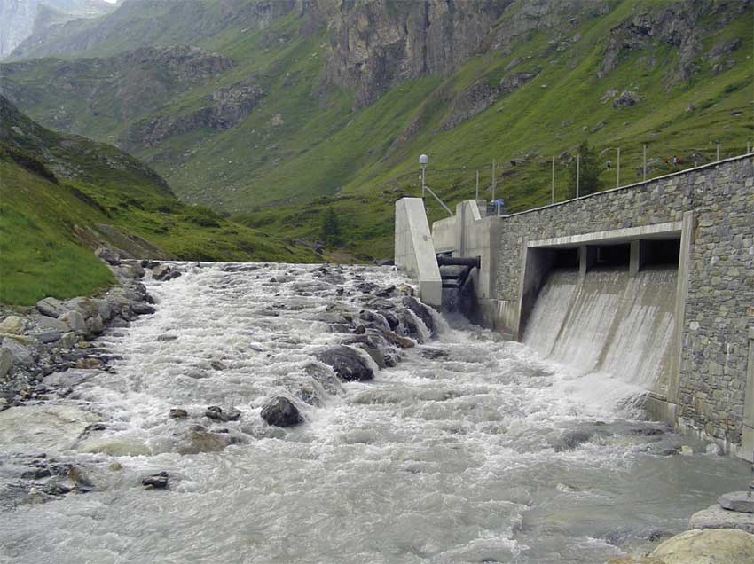 Derivazione idroelettrica della Dora di Rhêmes (2007).