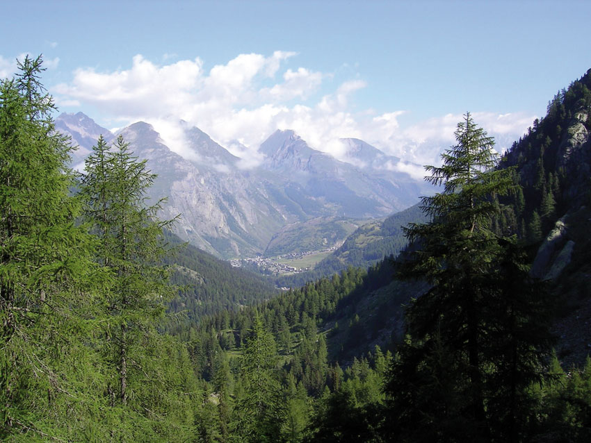 Uno scorcio della conca di La Thuile.