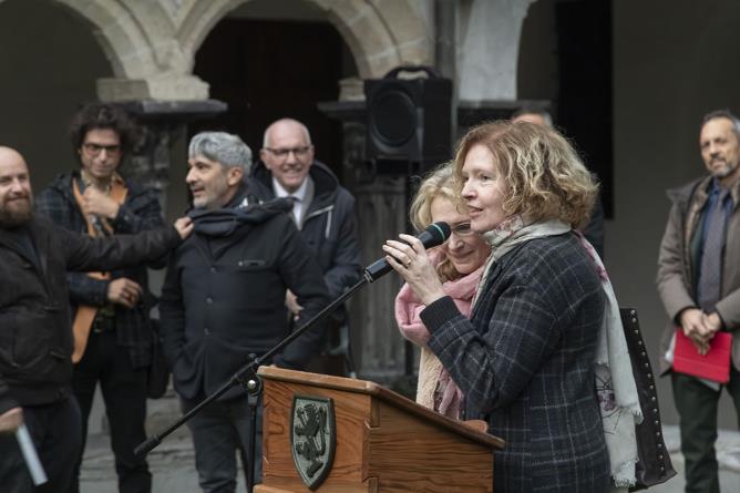 Chiostro della Collegiata dei Santi Pietro e Orso, Aosta, 24 ottobre 2025. Daria Jorioz e Chicco Margaroli presentano la mostra "Chicco Margaroli. Ad Atto." (SteVePhoto)