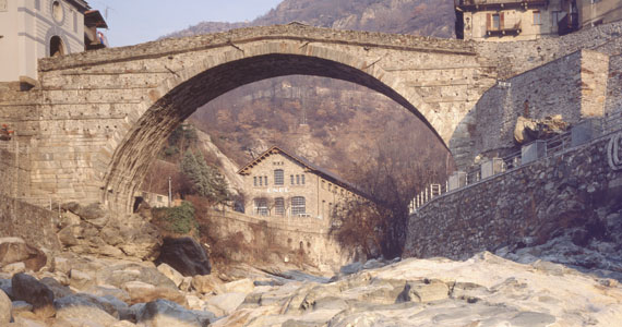 Ponte romano a Pont-Saint-Martin